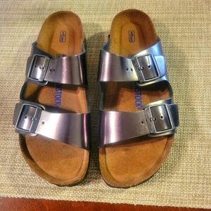 Brickenstocks 41 metallic gold